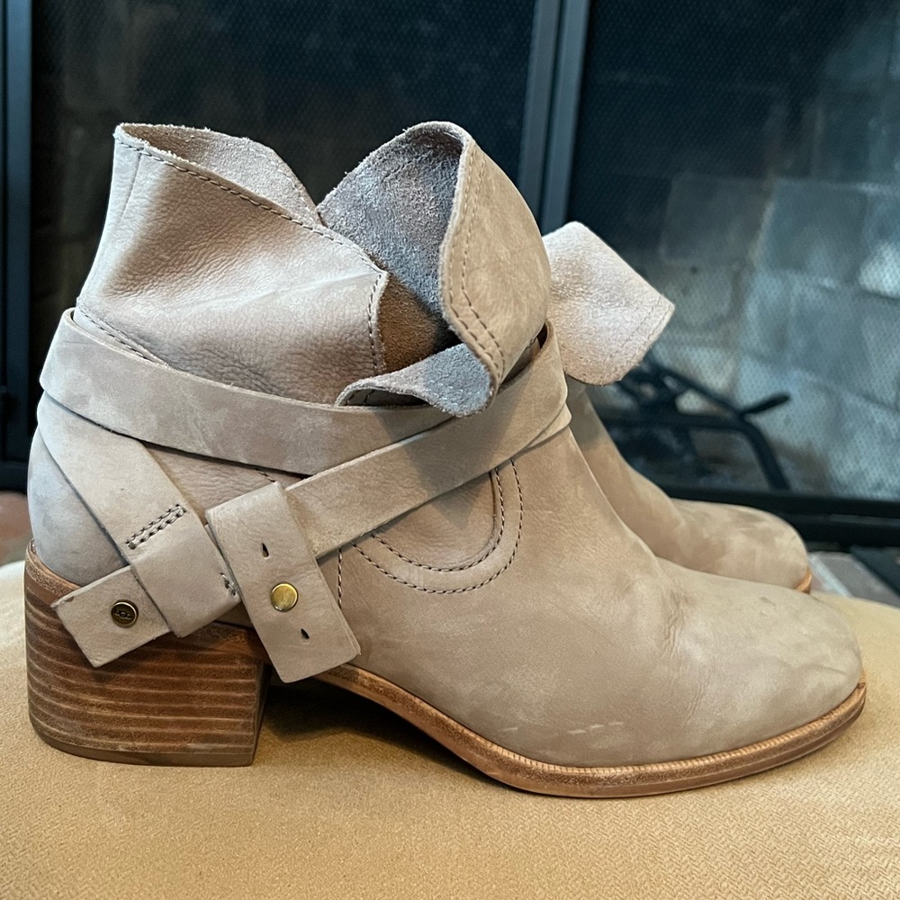 Ugg booties size 11